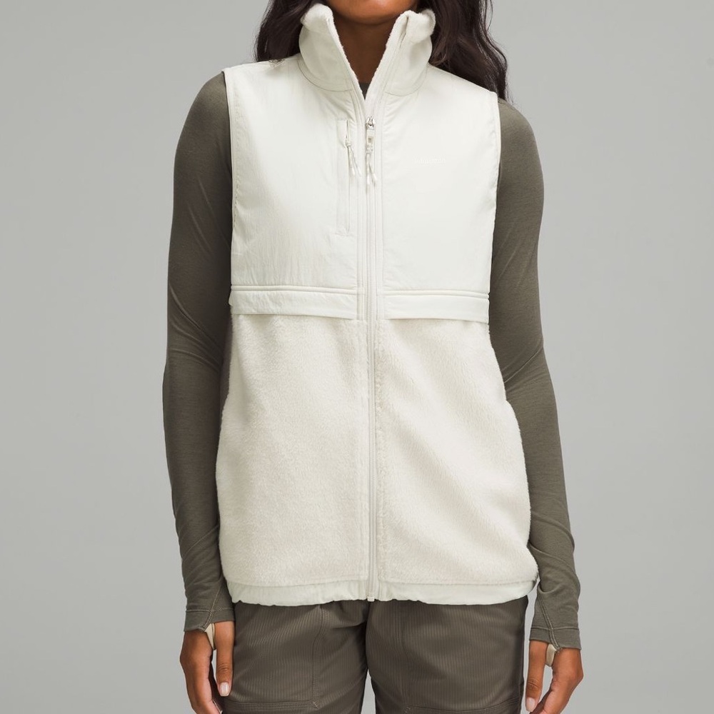 Lululemon Cinch-Hem Fleece Vest Bone Size 2 , 4 , 8 148$ Retail